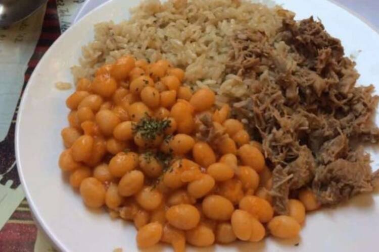 Tarihi Kalkanoglu Pilavcisi Taksim Istanbul